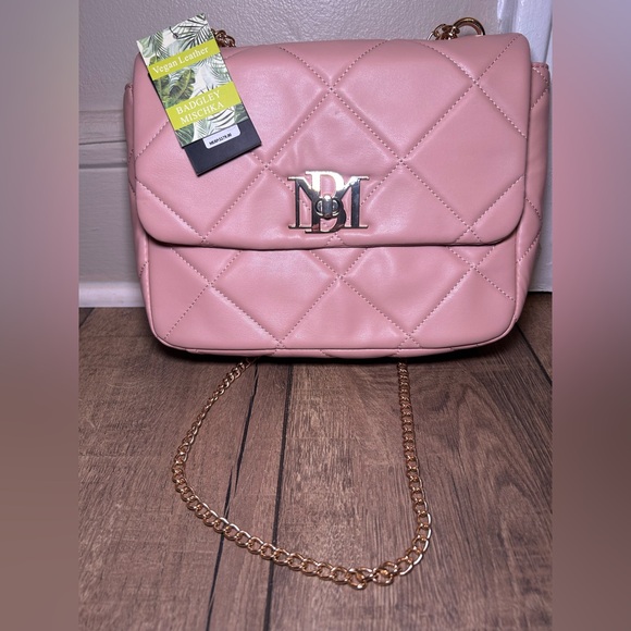 Badgley Mischka Handbags - Badgley Mischka *NWT* Quilted Crossbody Bag